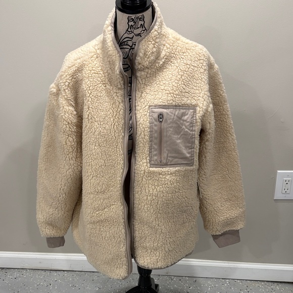 NWT AE77 Sherpa Fleece Jacket
